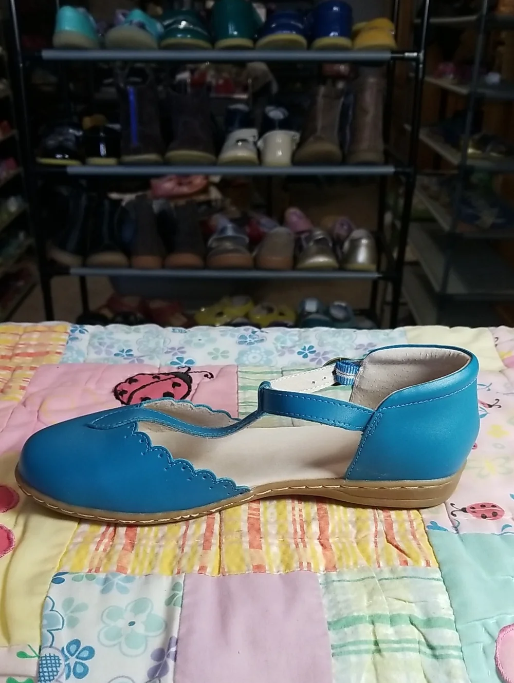Livie & Luca Teal T-Strap Scalloped Dress Shoes HTF Size 2 Youth Big Kid